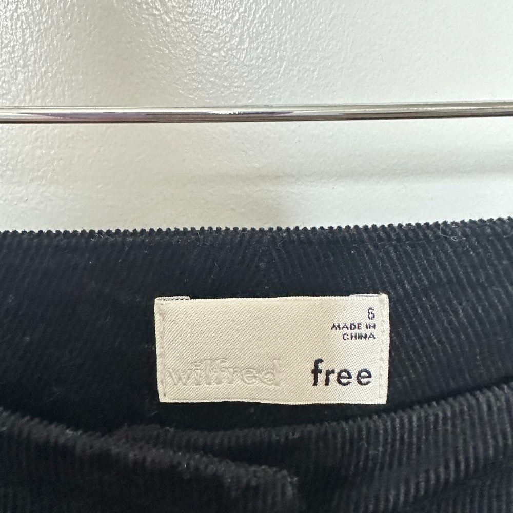 Aritzia Wilfred Free Corduroy Mini Skirt - Size 6 - Picture 4 of 5